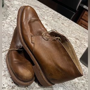 Frye chukka.  Excellent condition!